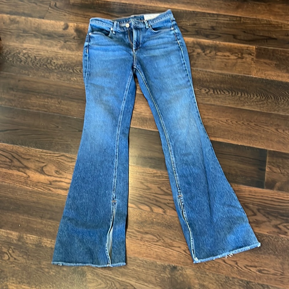 Rag and Bone cute boot cut jeans. Perfect for a festival!